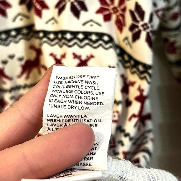 Burt’s Bees Baby Womens Organic Cotton Dashing Deer Holiday Christmas Pajama Top - Picture 5 of 10